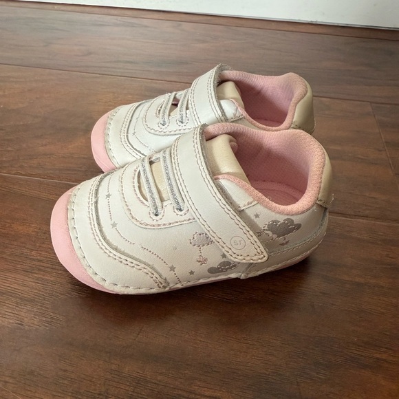 Stride Rite Adalyn Pink and White Little Girl Shoes-Size 4XW - Picture 5 of 9